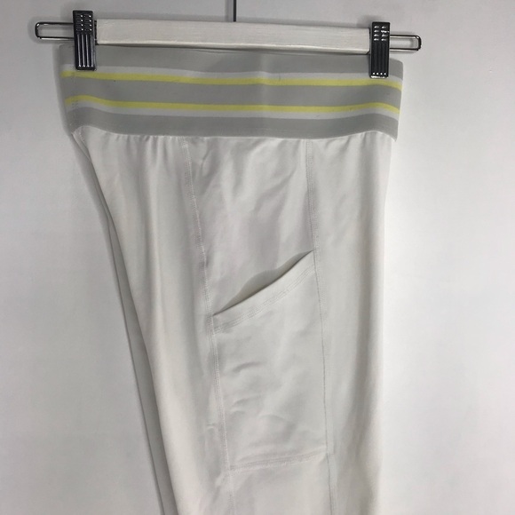 NWT-Aerie Chill Play Move White leggings - Picture 4 of 6